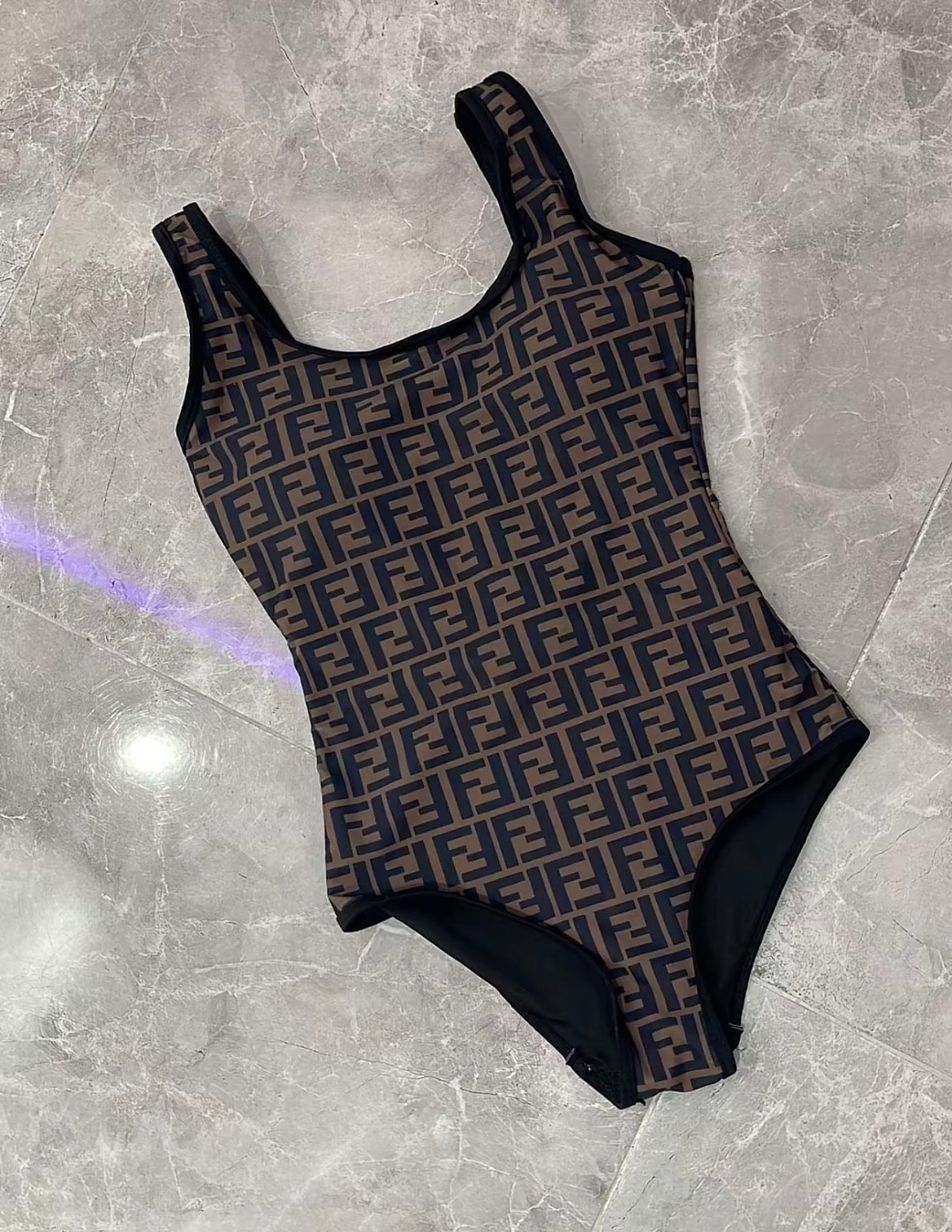 Fendi baddräkt