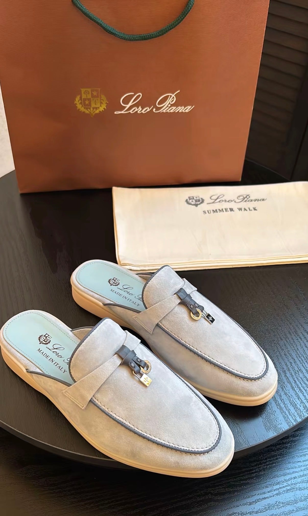 Loro Piana Babouche Charms Walk tofflor