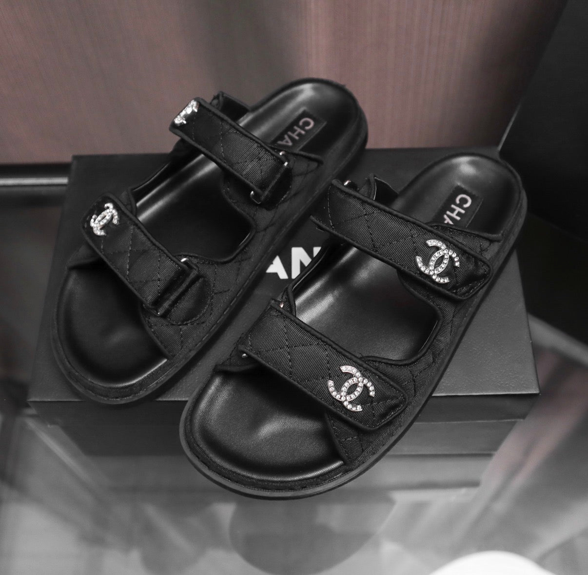 Chanel sandaler