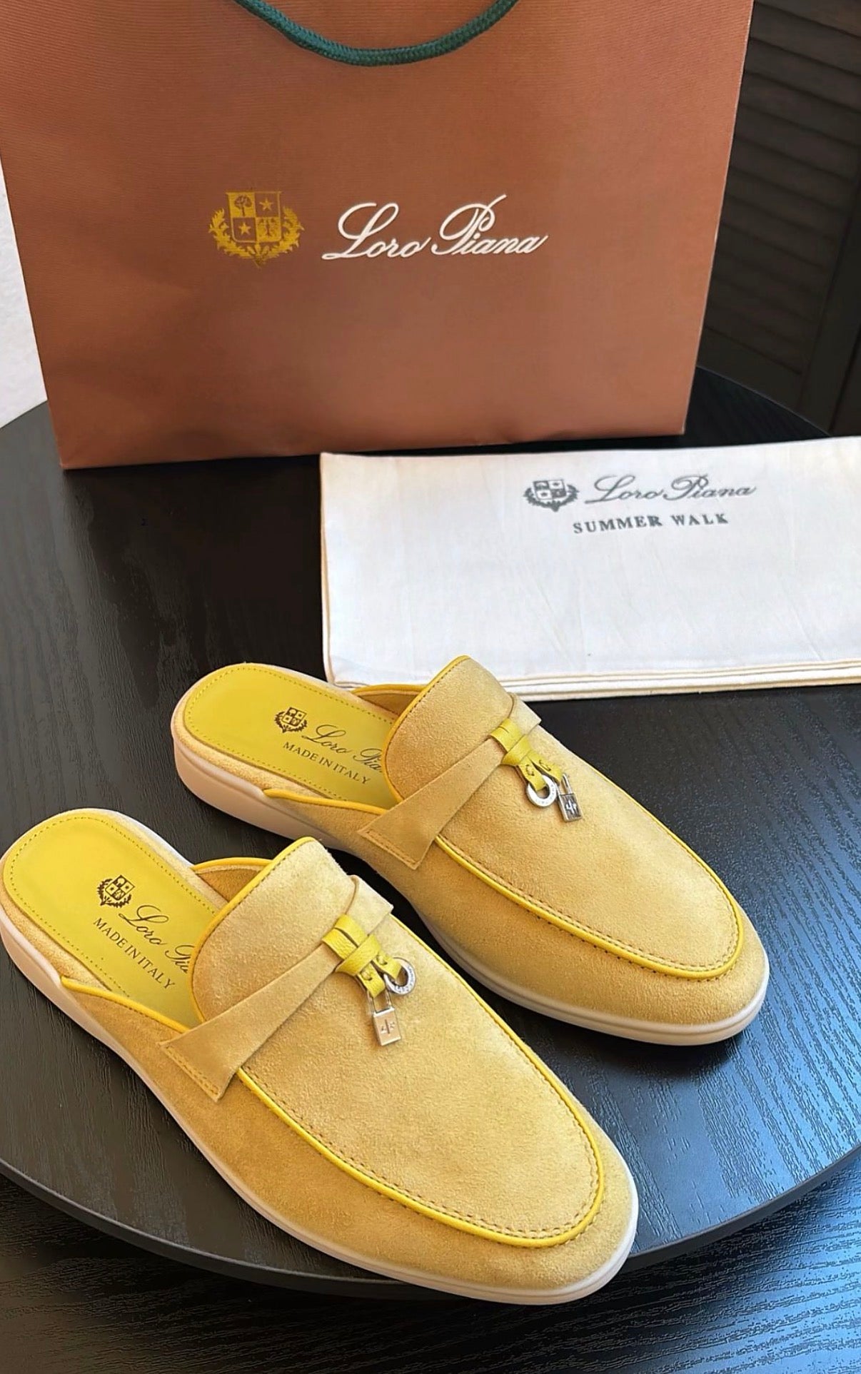 Loro Piana Babouche Charms Walk tofflor